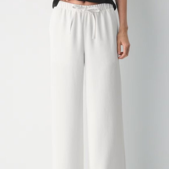 NWT Aritzia WILFRED The Lodge Pant - Crepette Light Birch M Tall - Picture 2 of 8